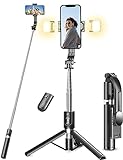 Selfie Stick Stativ mit 2 Fülllicht, 114cm Verbessertem Stabil Handy Stativ mit Abnehmbarer Fernbedienung, Stativ für Smartphone...