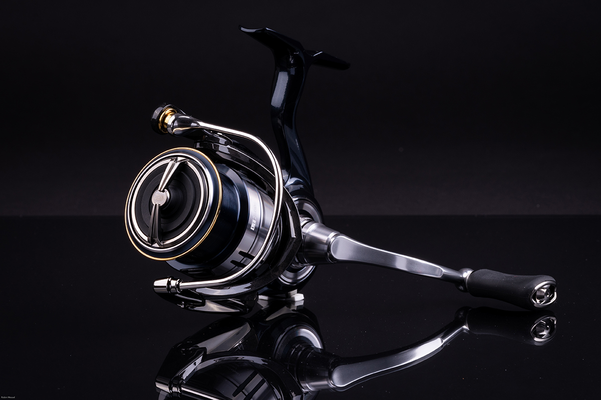 Manopola UJ PRK 40mm Tipo II Per Mulinelli Daiwa – Certate, Exist, Luvias, Caldia – Argento/Oro - 3